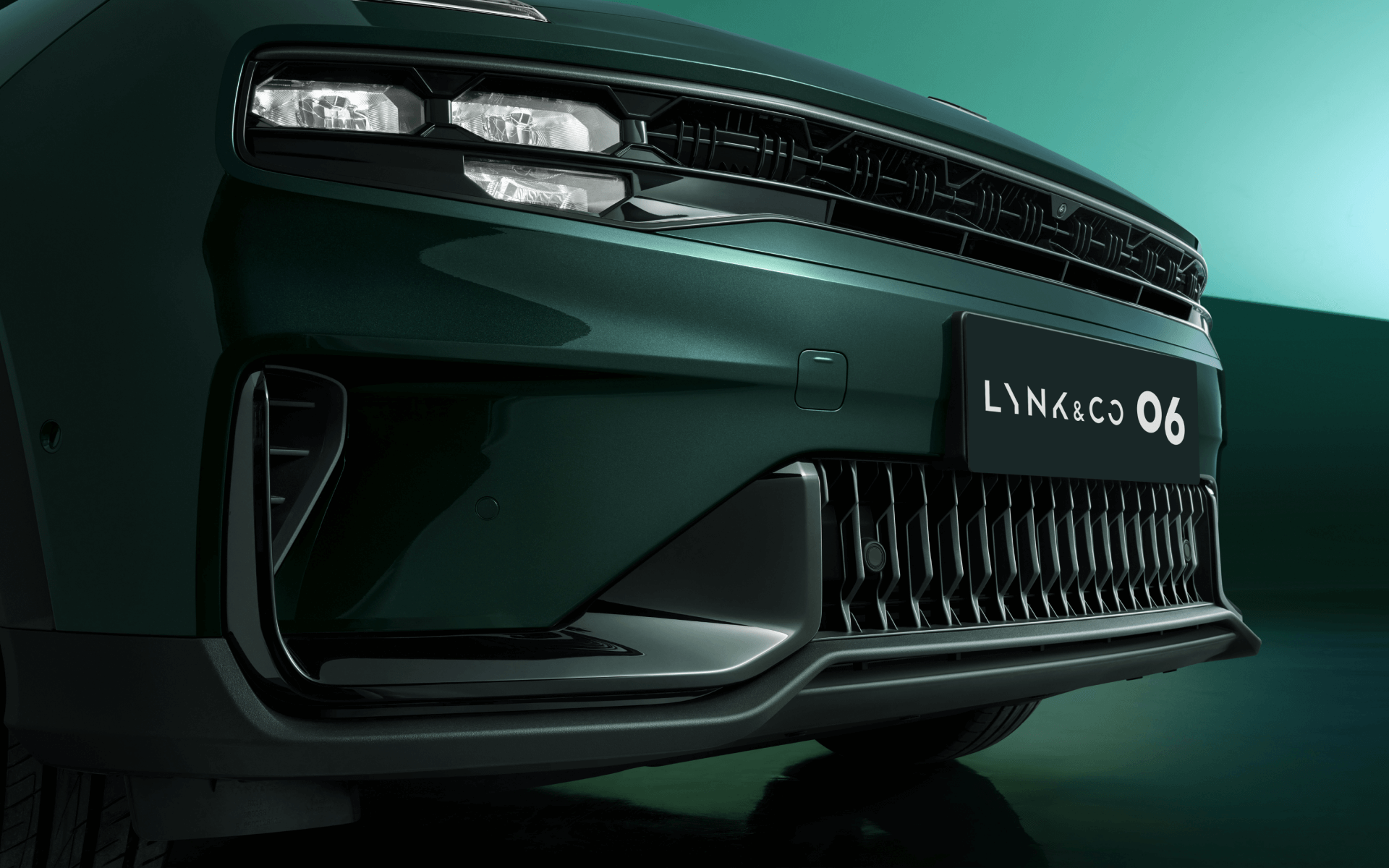 Hình ảnh xe LYNK & CO 06 1.5 TURBO 2025
