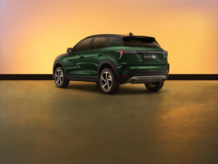 Hình ảnh xe LYNK & CO 06 HYPER PRO SONIC GREEN 2024