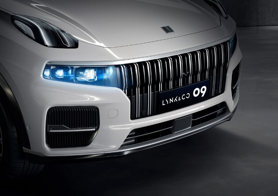 Hình ảnh xe LYNK & CO 09 TRẮNG ULTRA 2024
