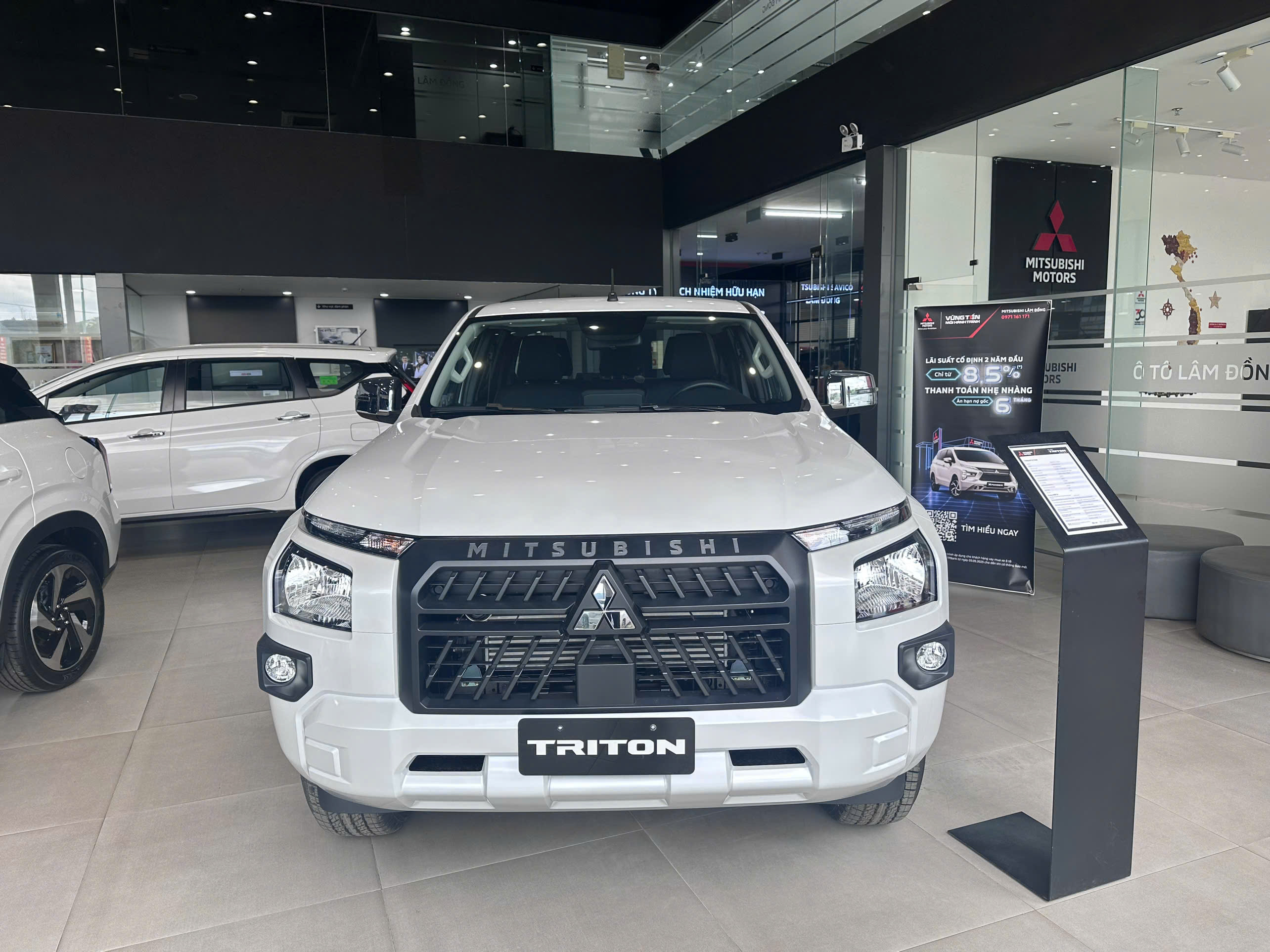 Hình ảnh xe MITSUBISHI TRITON GLX 4X2 2025