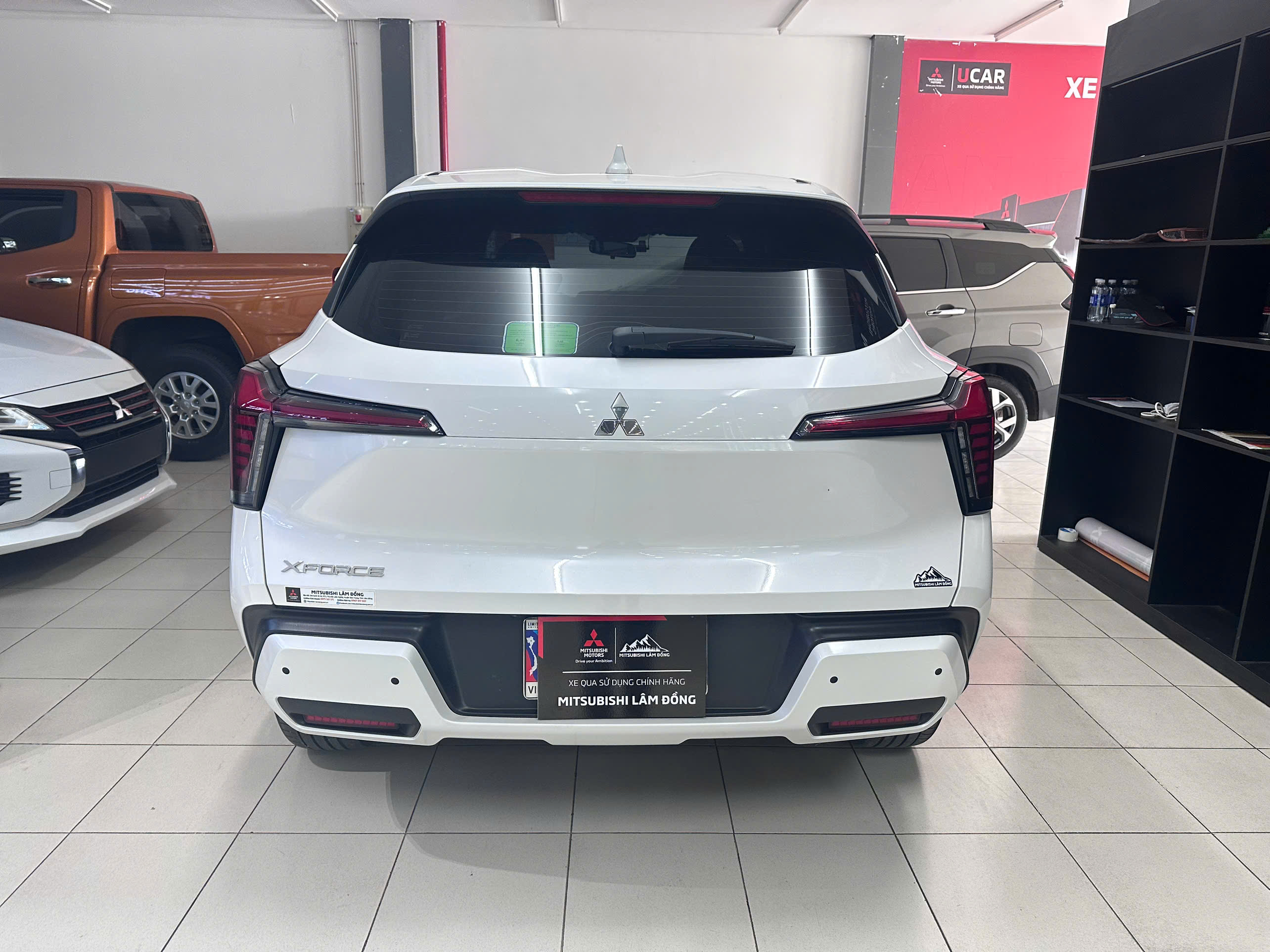 Hình ảnh xe MITSUBISHI XFORCE  2024 - 9.600KM