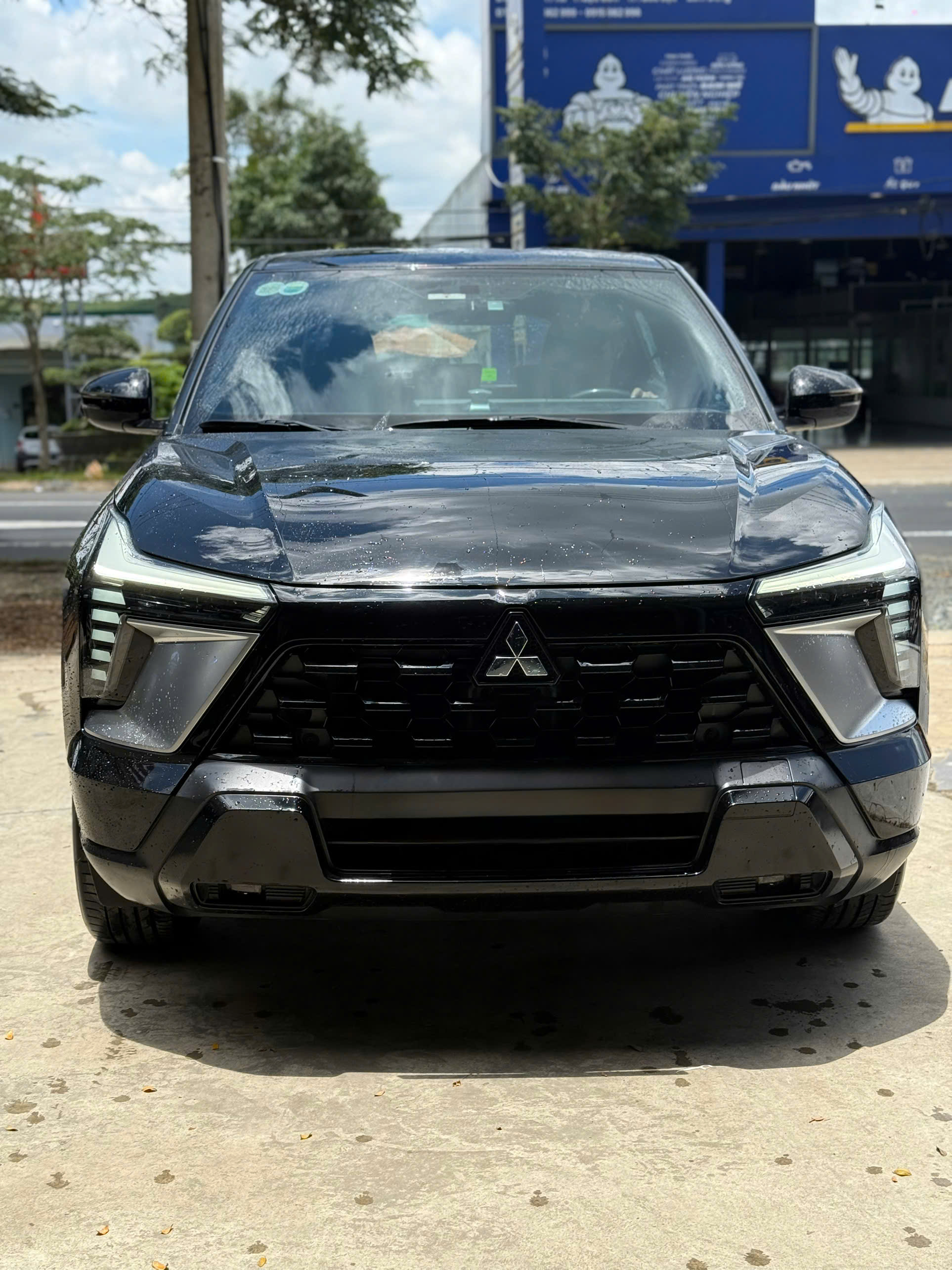 Hình ảnh xe MITSUBISHI XFORCE  2024 - 27.600KM