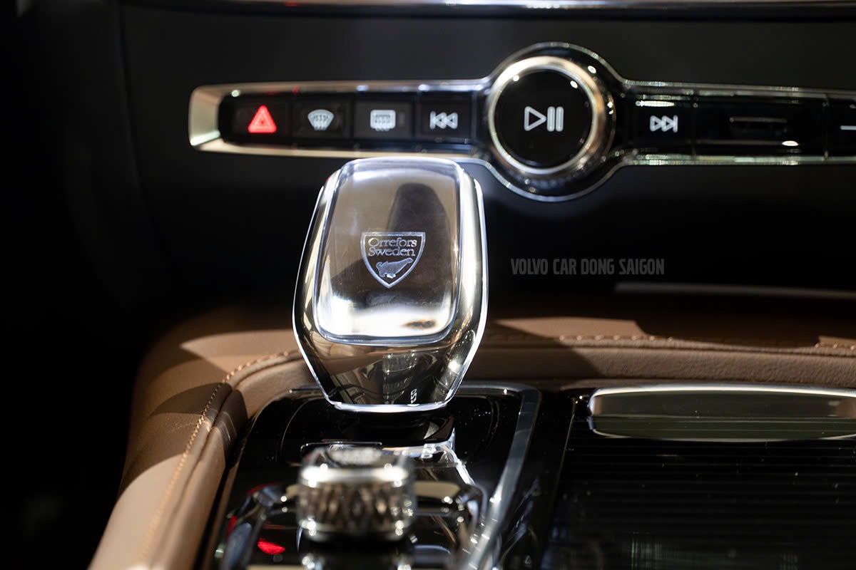 Hình ảnh xe VOLVO S90 PLUG IN HYBRID ULTRA 2025