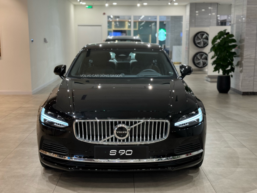 Hình ảnh xe VOLVO S90 PLUG IN HYBRID ULTRA 2025