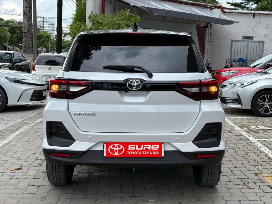 Hình ảnh xe TOYOTA RAIZE 2024 - 6,902KM