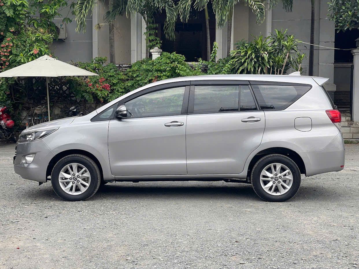 Hình ảnh xe TOYOTA INNOVA 2017 - 51,500KM
