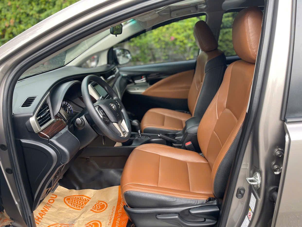 Hình ảnh xe TOYOTA INNOVA 2019 - 60,800KM