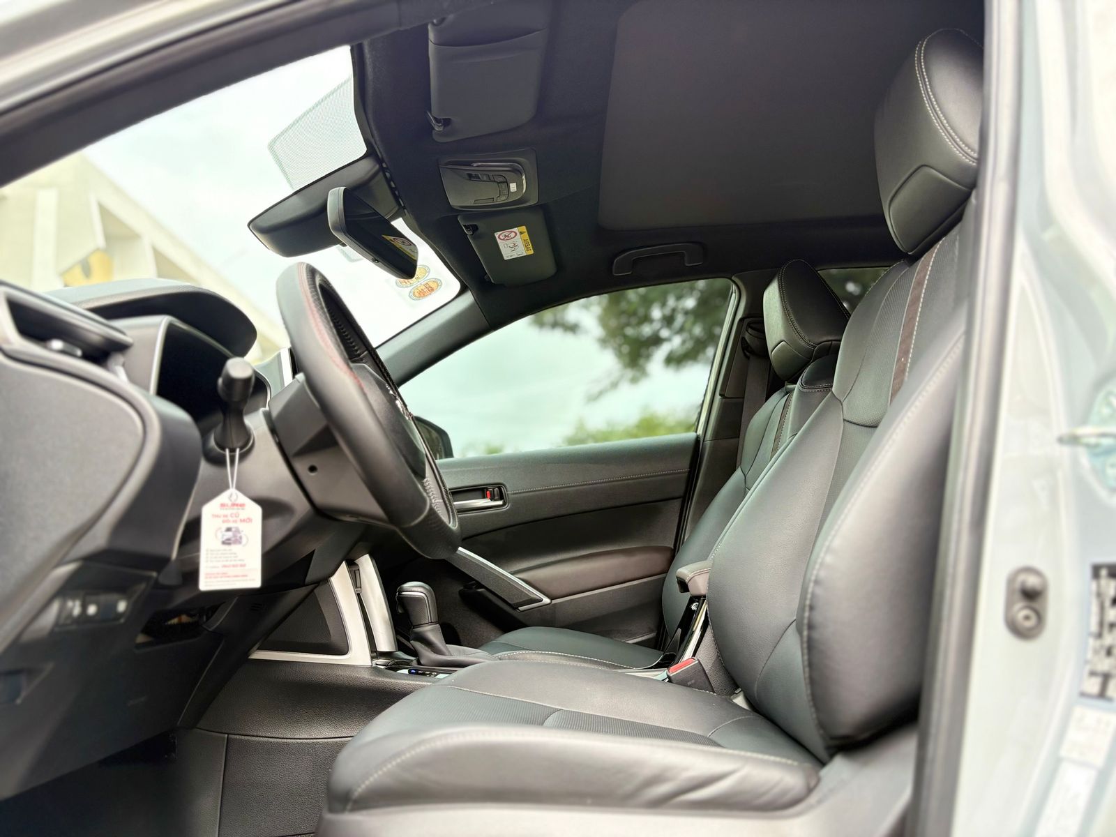 Hình ảnh xe TOYOTA COROLLA CROSS 2025 - 9,574KM