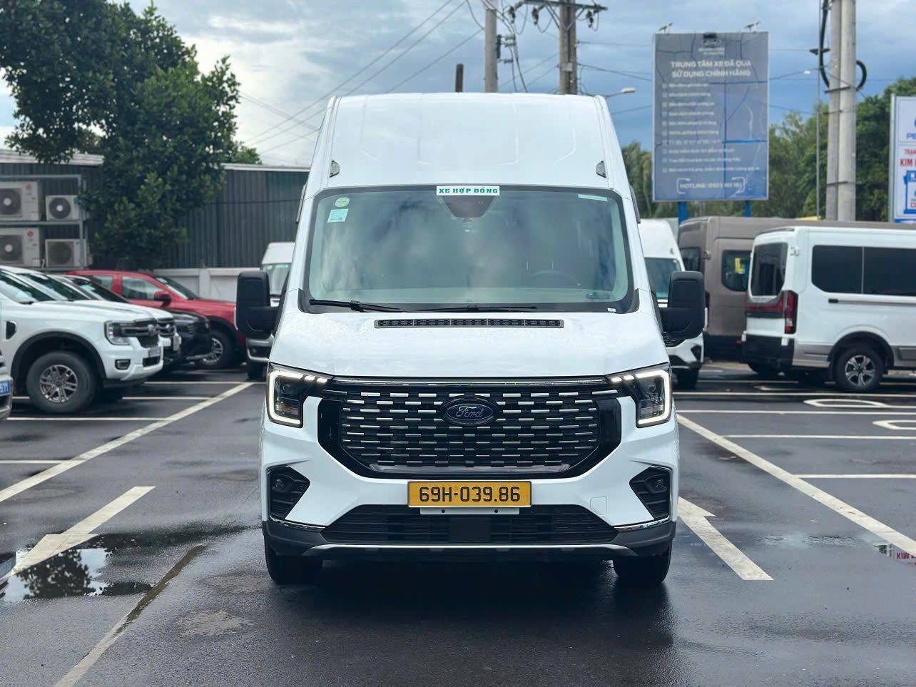 Hình ảnh xe FORD TRANSIT 2026 - 21.000KM