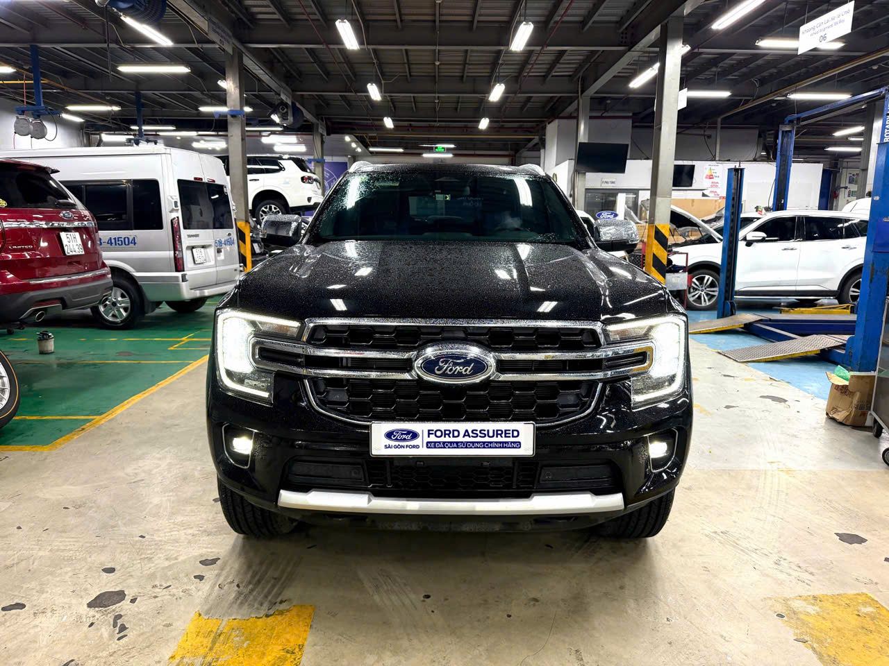 Hình ảnh xe FORD EVEREST 2025 - 6.100KM