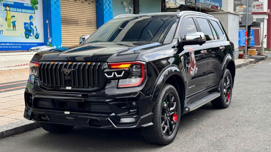 Hình ảnh xe FORD EVEREST 2025 - 16.000KM