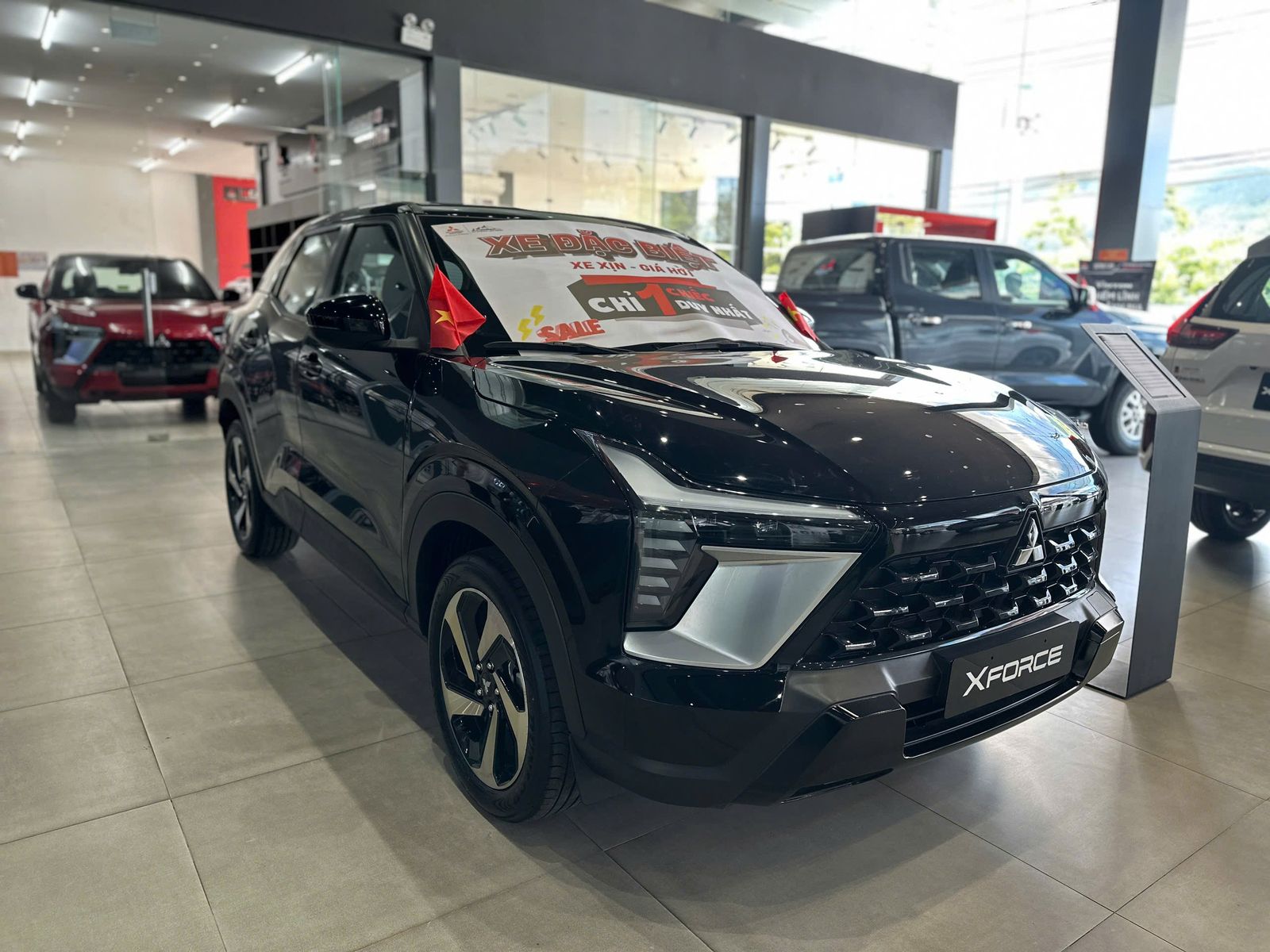 Hình ảnh xe MITSUBISHI XFORCE EXCEED 2024