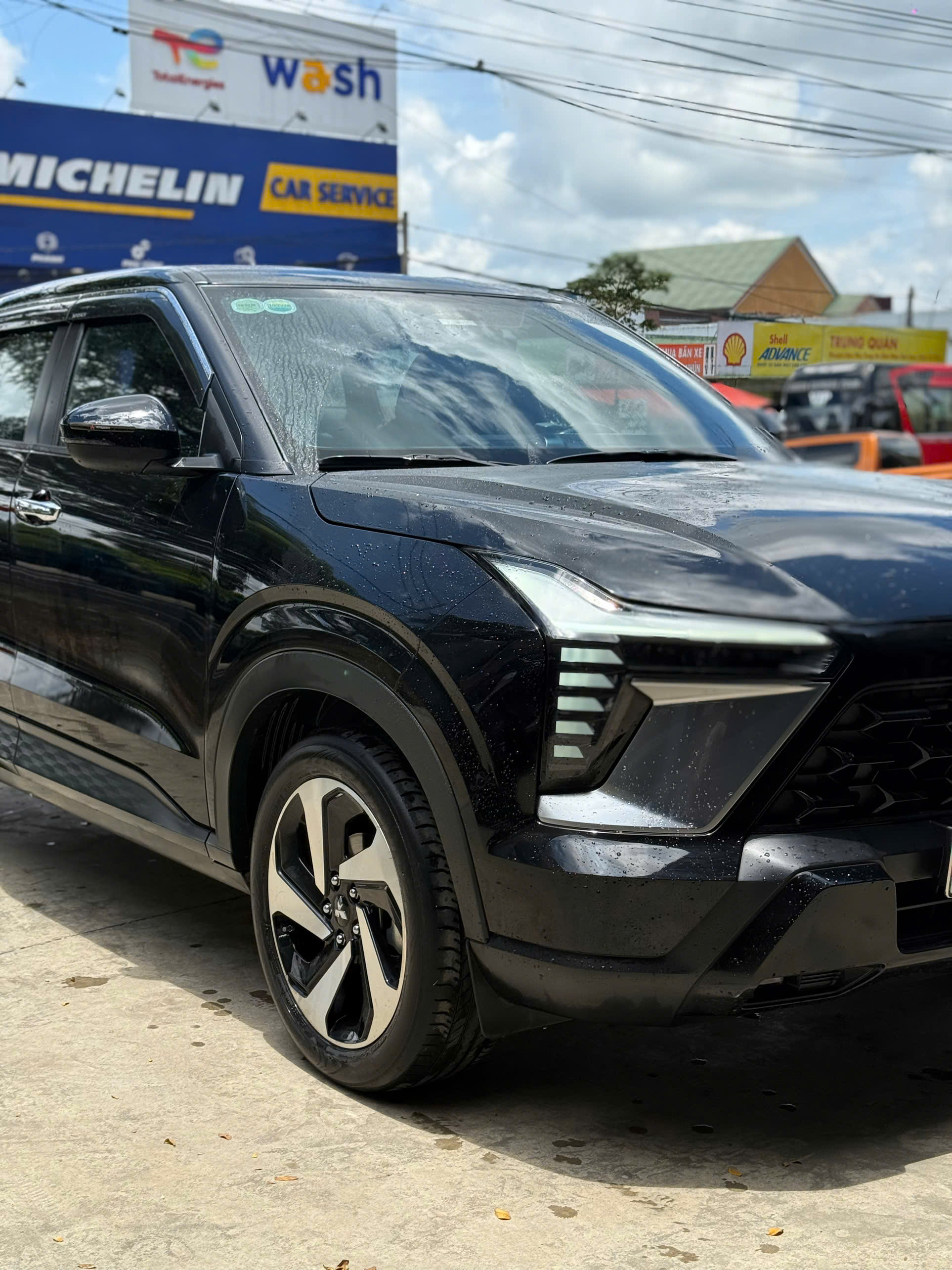 Hình ảnh xe MITSUBISHI XFORCE  2024 - 27.600KM