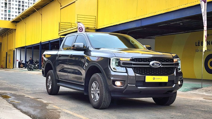 Bán xe 𝐅𝐎𝐑𝐃 𝐑𝐀𝐍𝐆𝐄𝐑 𝐗𝐋𝐒 𝟐𝟎𝟐𝟒 𝐀𝐓 𝐍𝐞𝐱𝐭𝐆𝐞𝐧 - odo chỉ hơn 2.000km