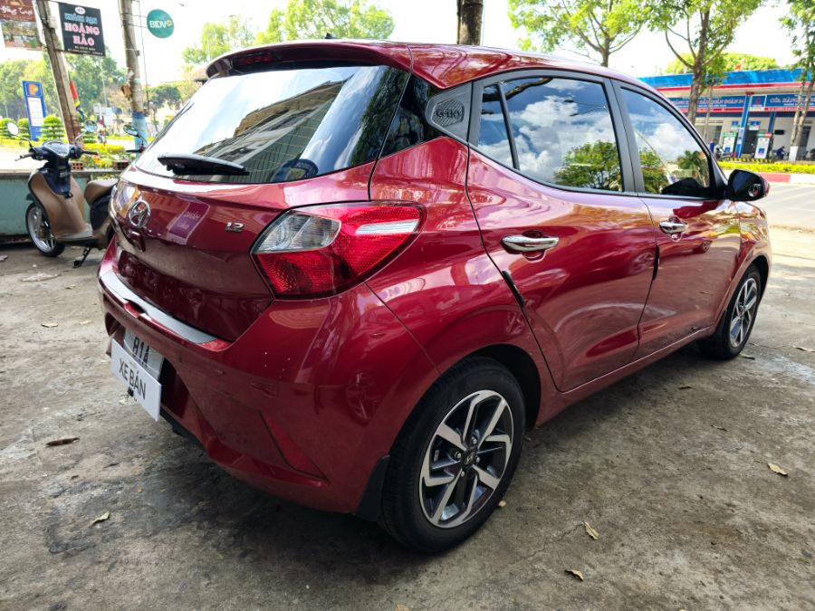 Hình ảnh xe HYUNDAI GRAND I10 1.2 AT CAO CẤP 2023 - 10.000KM 