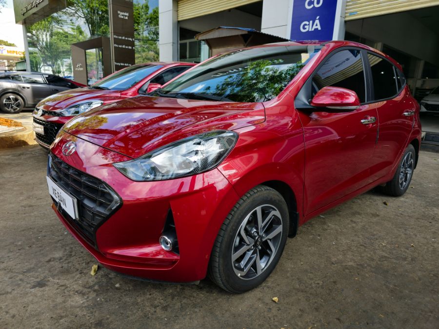 Hình ảnh xe HYUNDAI GRAND I10 1.2 AT CAO CẤP 2023 - 10.000KM 