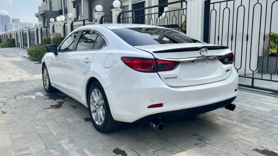 Hình ảnh xe MAZDA 6 LUXURY 2016 TRẮNG - 37000KM