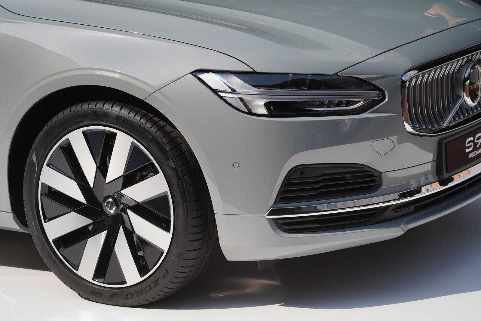 Hình ảnh xe VOLVO S90 2024