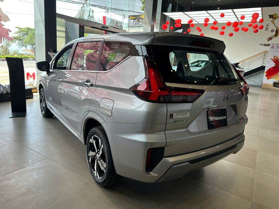 Hình ảnh xe MITSUBISHI XPANDER AT PREMIUM 2025