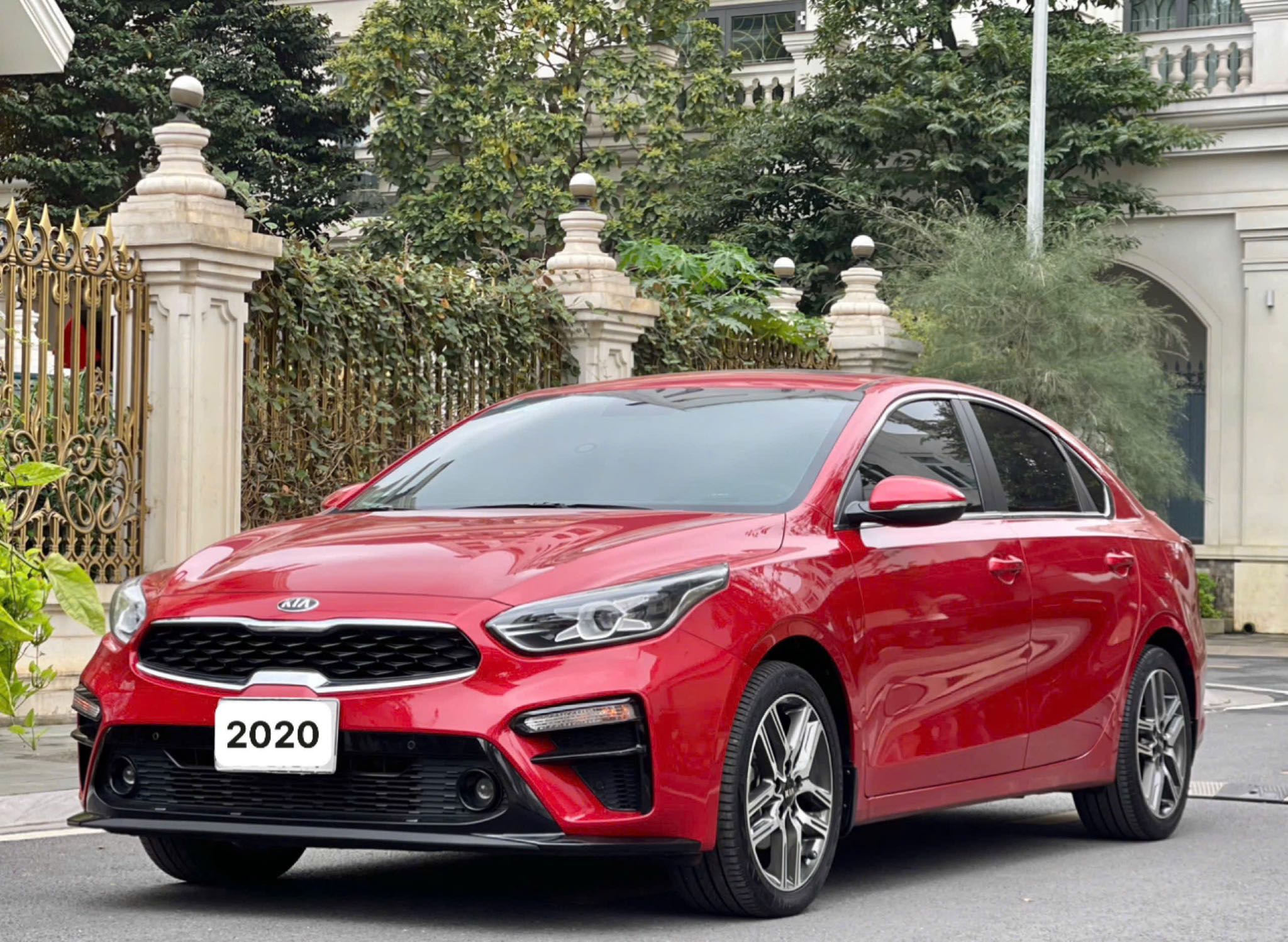 Hình ảnh xe KIA CERATO PREMIUM 2020 - ODO 44.000 KM