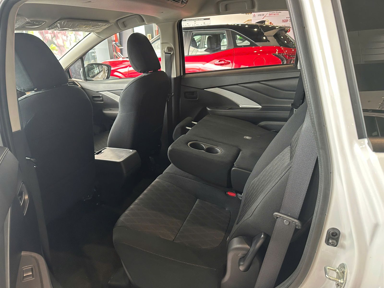Hình ảnh xe MITSUBISHI XPANDER AT PREMIUM 2025