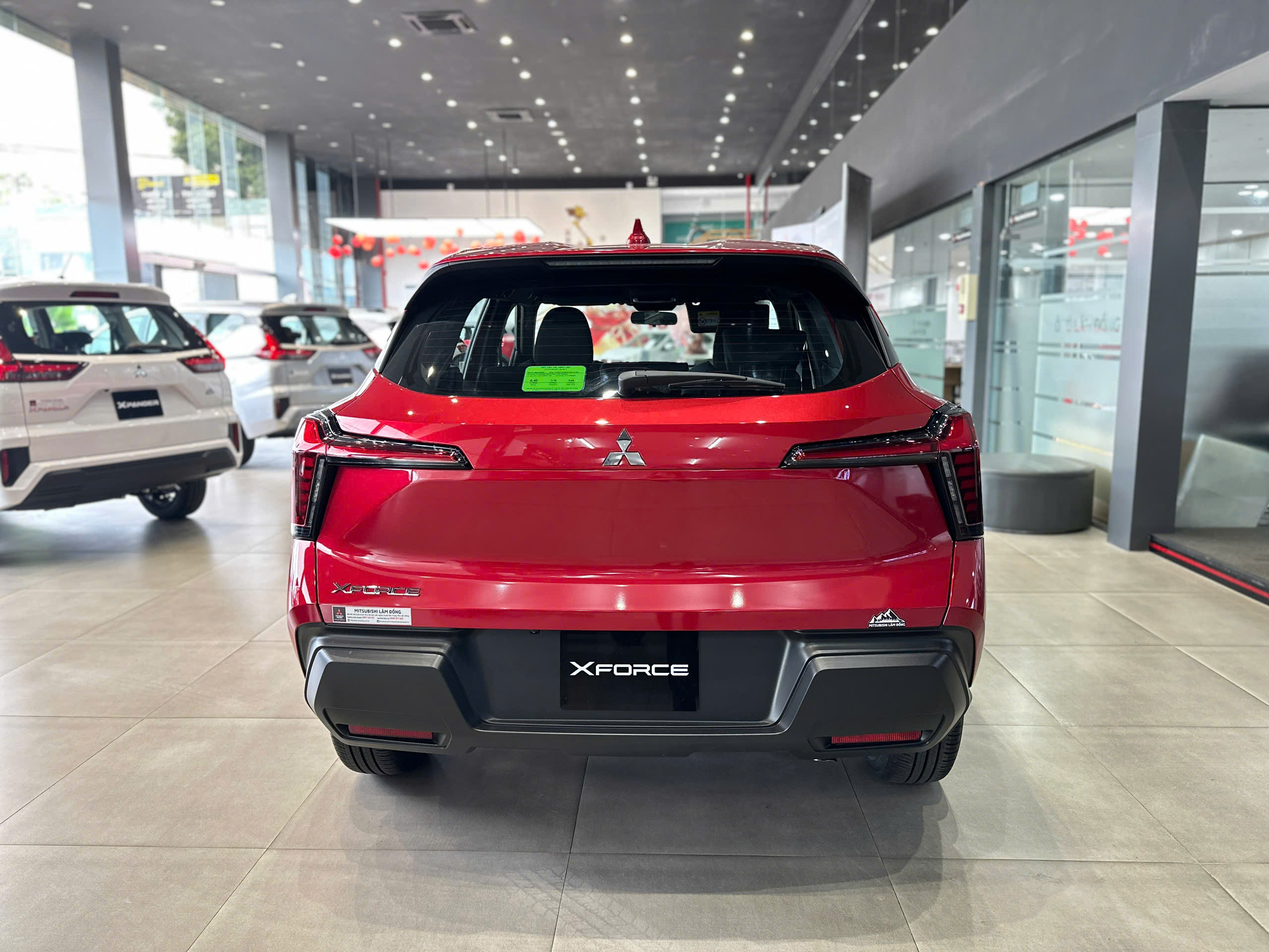 Hình ảnh xe MITSUBISHI XFORCE EXCEED 2025