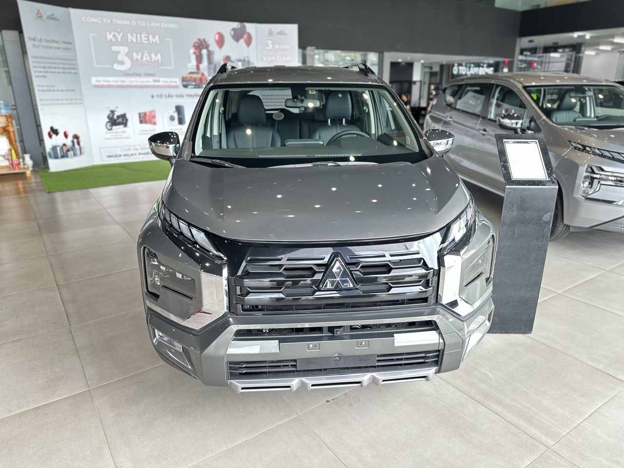 Hình ảnh xe MITSUBISHI XPANDER CROSS 2025