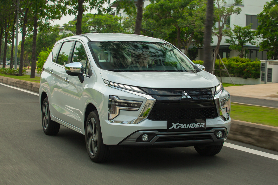 Hình ảnh xe  MITSUBISHI XPANDER AT PREMIUM 2024