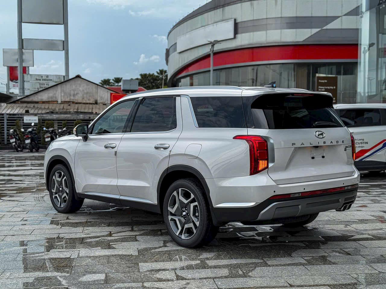 Hình ảnh xe HYUNDAI PALISADE PRESTIGE 2024 - TRẮNG