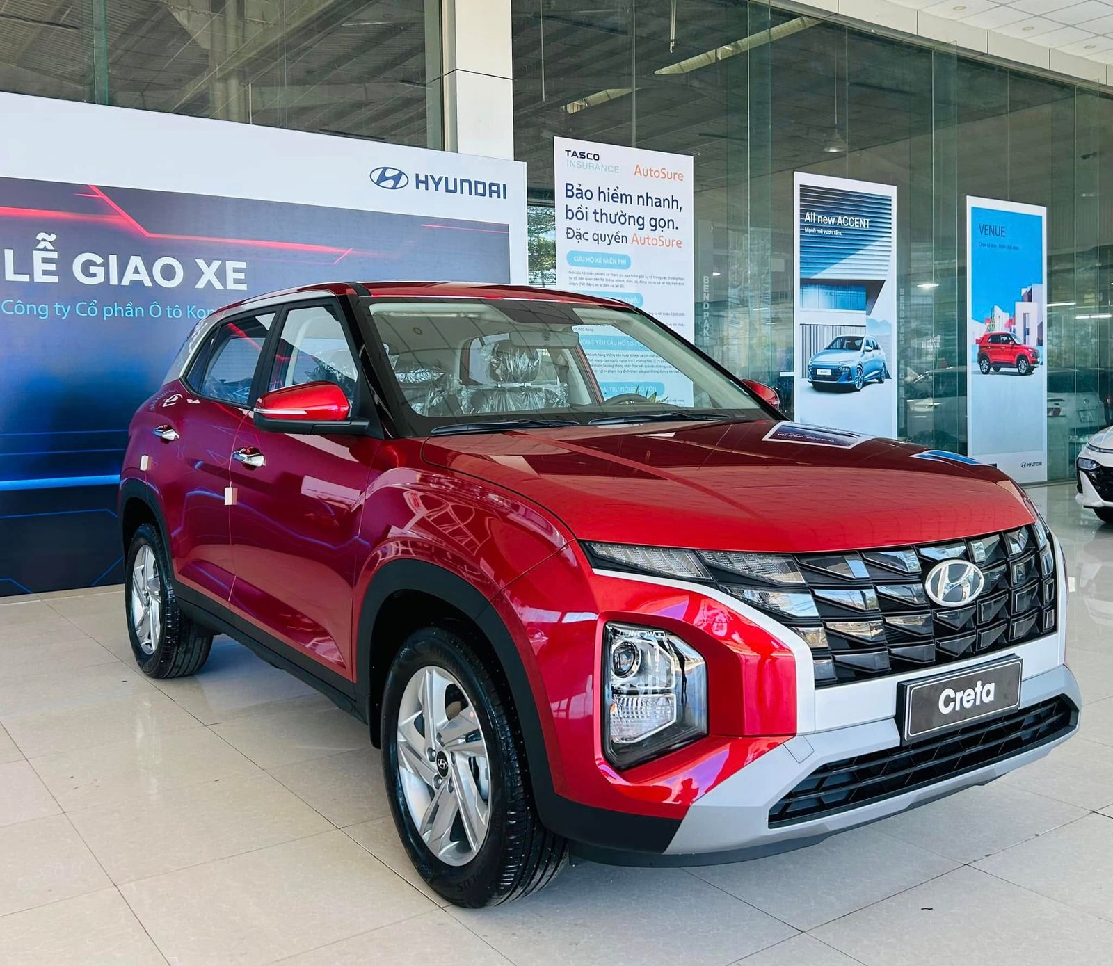Hình ảnh xe HYUNDAI CRETA TIÊU CHUẨN 2025 - ĐỎ