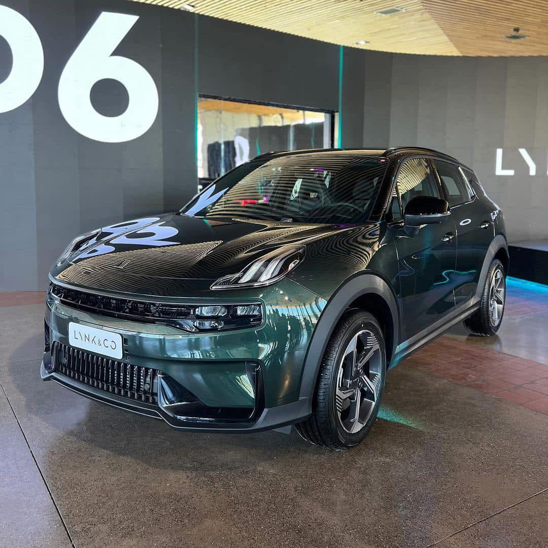 Hình ảnh xe LYNK & CO 06 2025