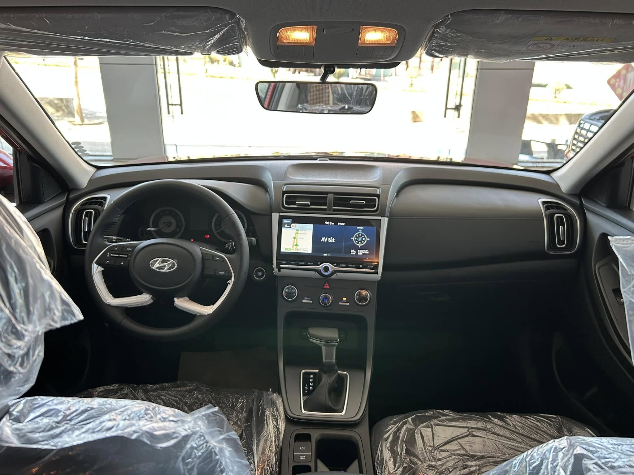 Hình ảnh xe HYUNDAI CRETA ĐẶC BIỆT 2025 - XÁM