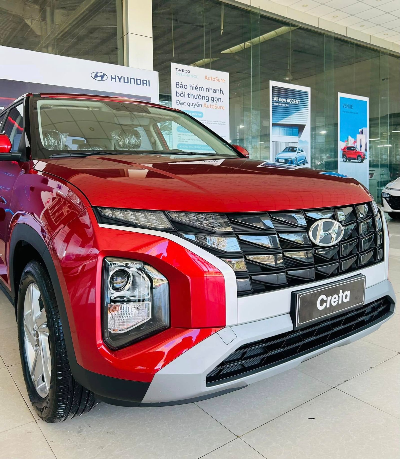 Hình ảnh xe HYUNDAI CRETA TIÊU CHUẨN 2025 - ĐỎ