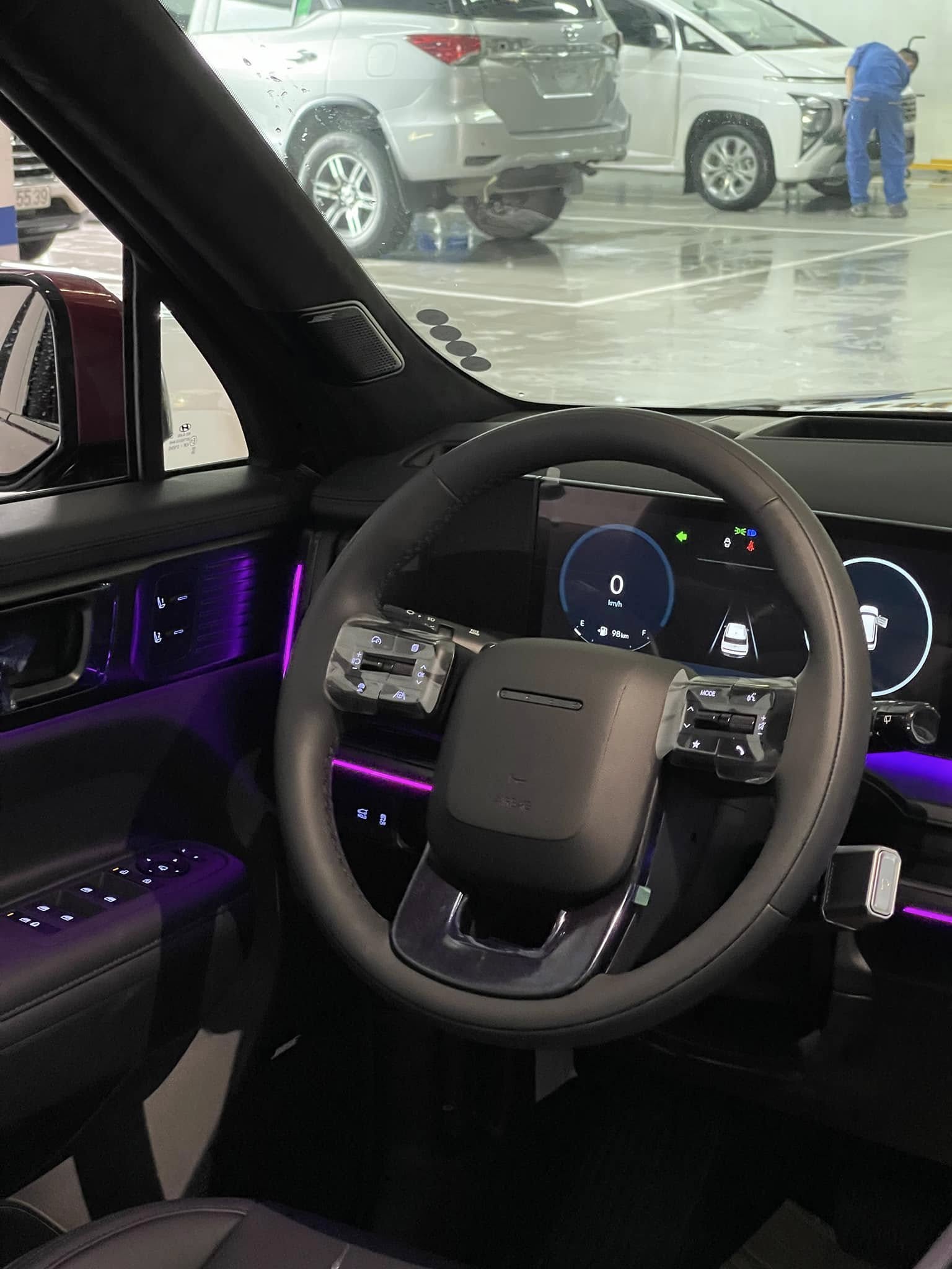 Hình ảnh xe HYUNDAI SANTA FE CALLIGRAPHY 2025 - TRẮNG