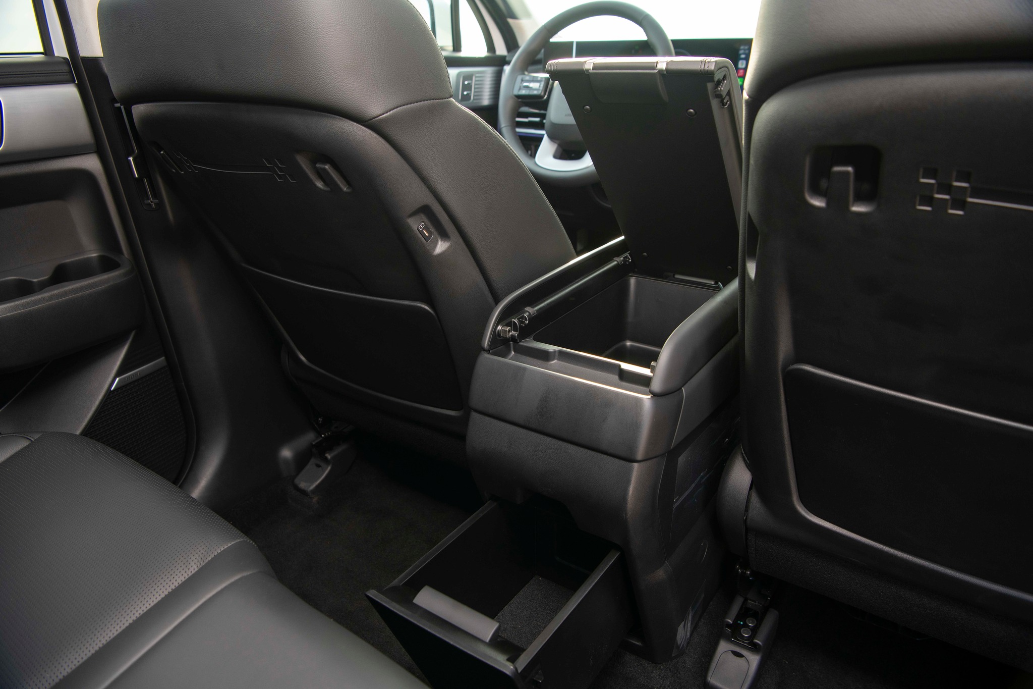 Hình ảnh xe HYUNDAI SANTA FE CALLIGRAPHY 2025 - TRẮNG