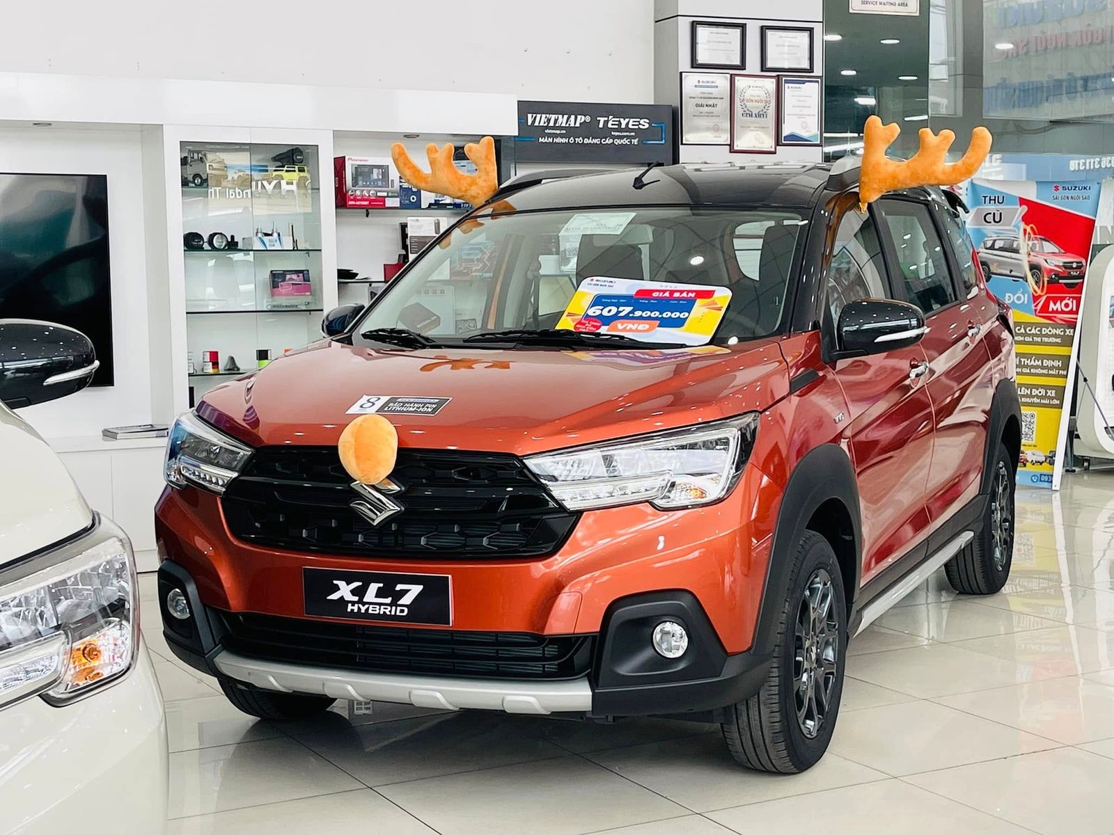 Hình ảnh xe SUZUKI XL7 HYBRID MÀU CAM - 7 CHỖ - NHẬP KHẨU - QUÀ TẶNG HƠN 70 TRIỆU