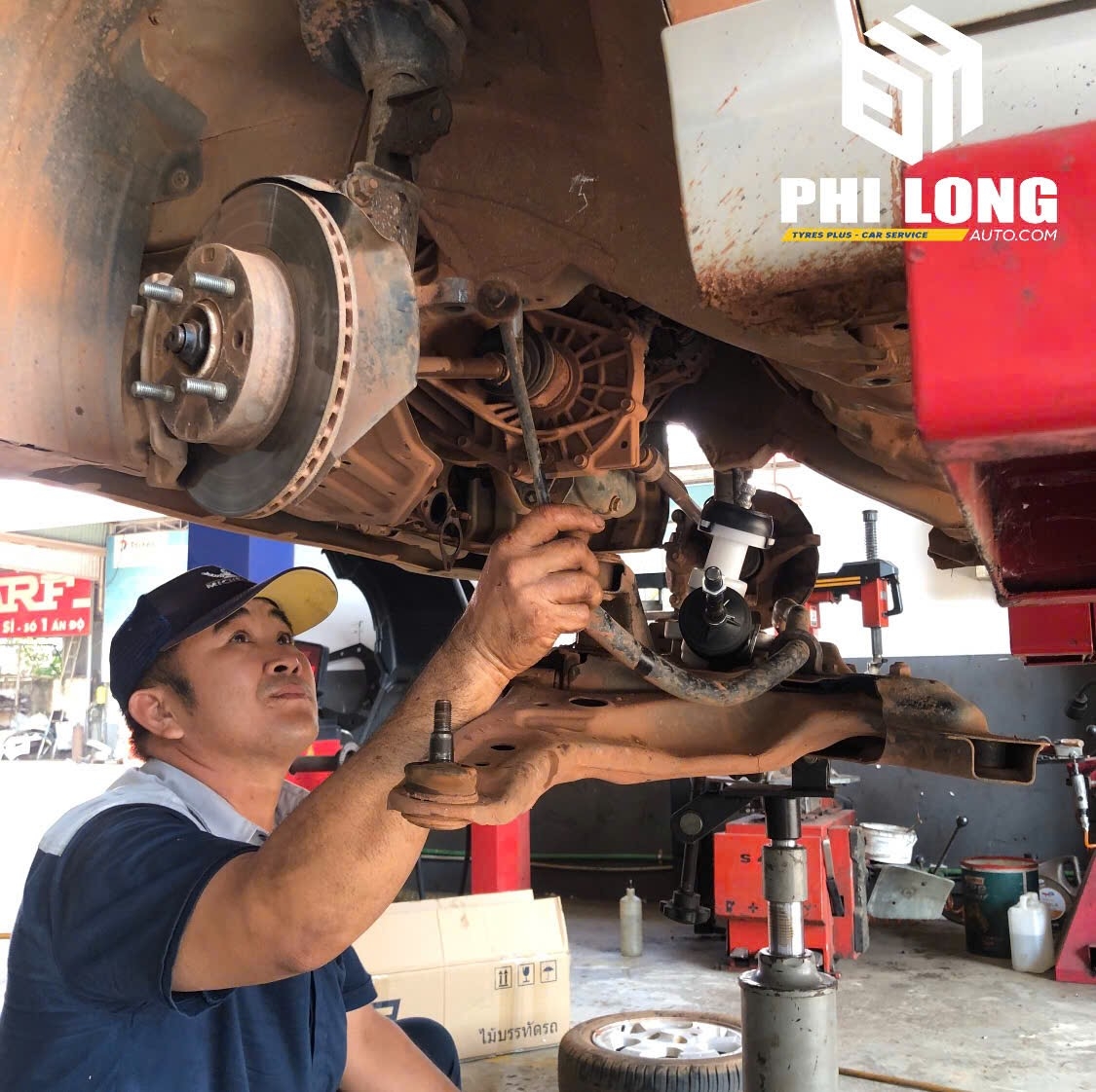 Hình ảnh xe KIỂM TRA HỆ THỐNG GIẢM XÓC/PHUÔC  Tại 𝗛𝗘̣̂ 𝗧𝗛𝗢̂́𝗡𝗚 𝗟𝗢̂́𝗣 𝗫𝗘 𝗣𝗛𝗜 𝗟𝗢𝗡𝗚