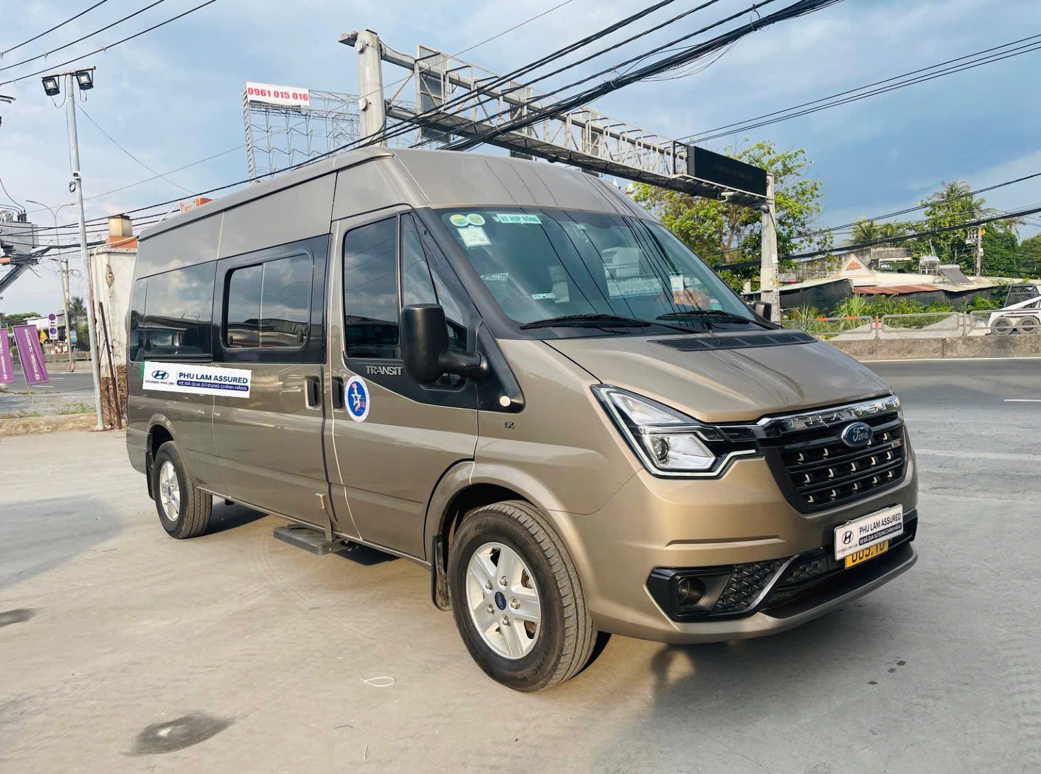 Hình ảnh xe FORD TRANSIT 2022 - XE CÁ NHÂN 1 CHỦ