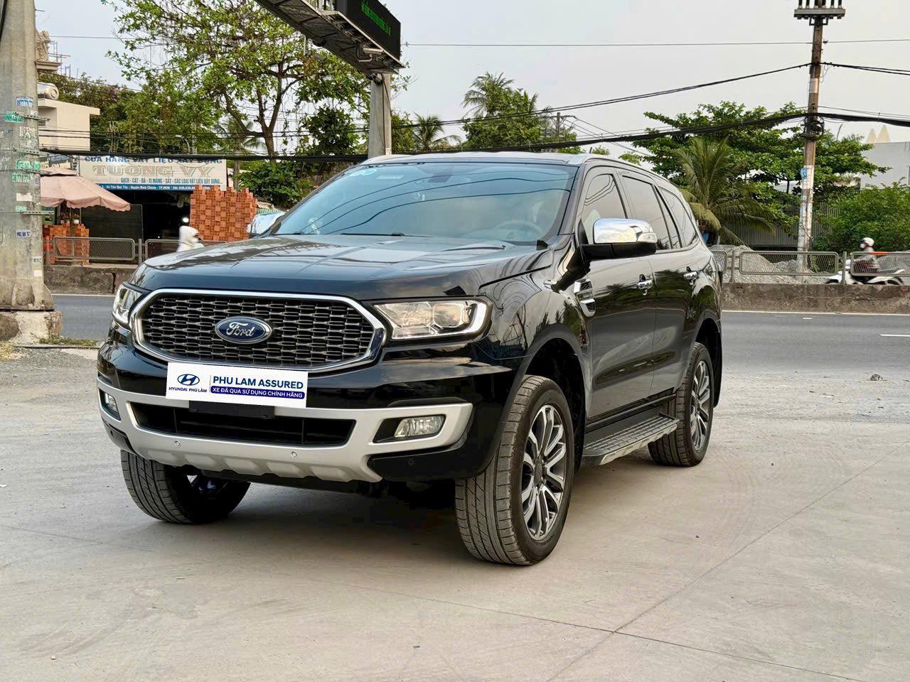 Hình ảnh xe FORD EVEREST TITANIUM 4X2 2020 - 48.000KM