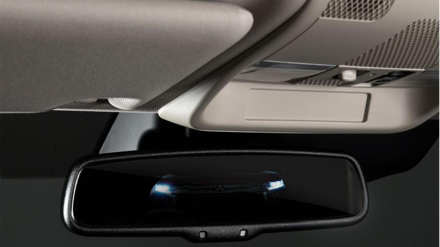 Hình ảnh xe Mitsubishi Outlander 2.0 CVT 2025