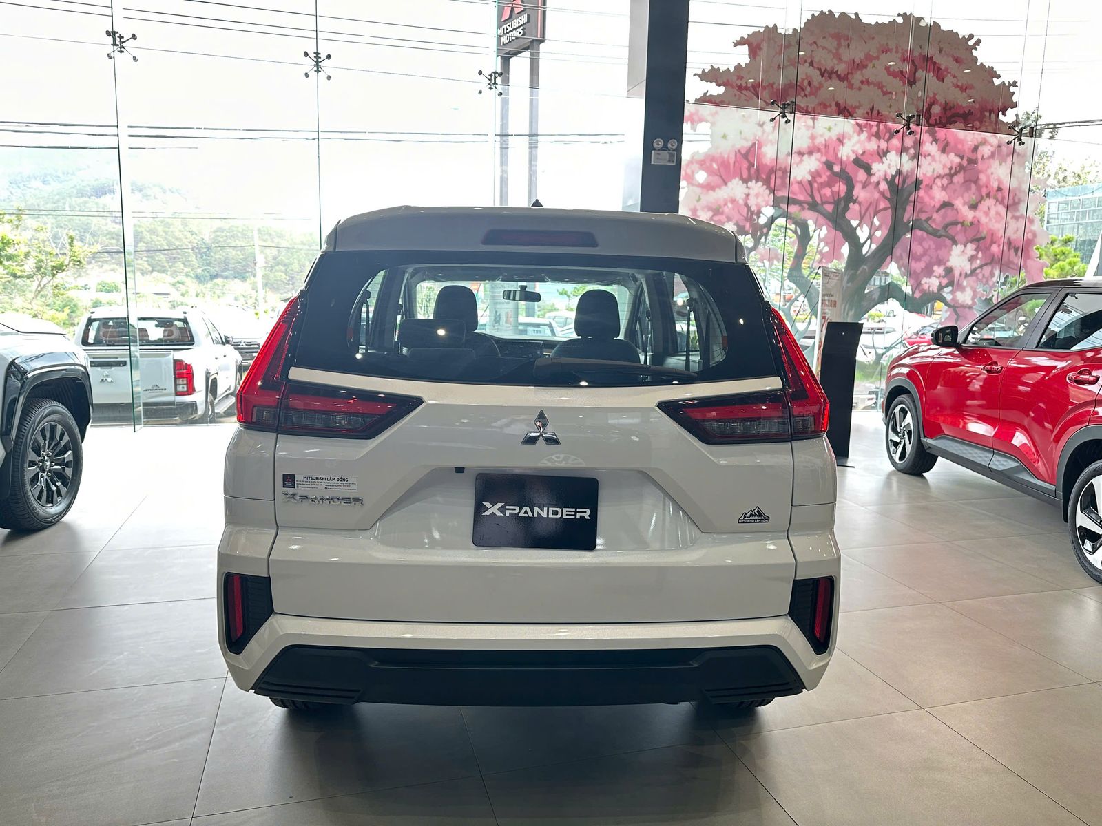 Hình ảnh xe MITSUBISHI XPANDER AT PREMIUM 2025