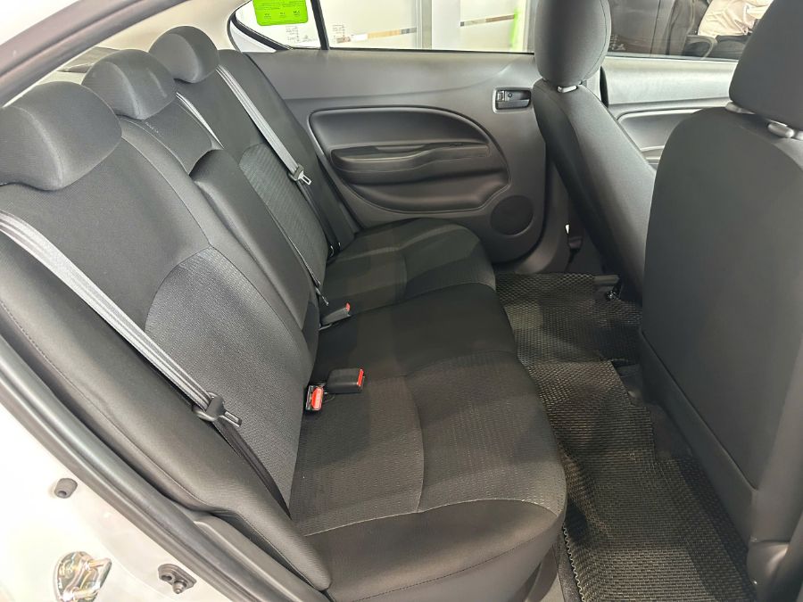 Hình ảnh xe MITSUBISHI ATTRAGE MT 2025