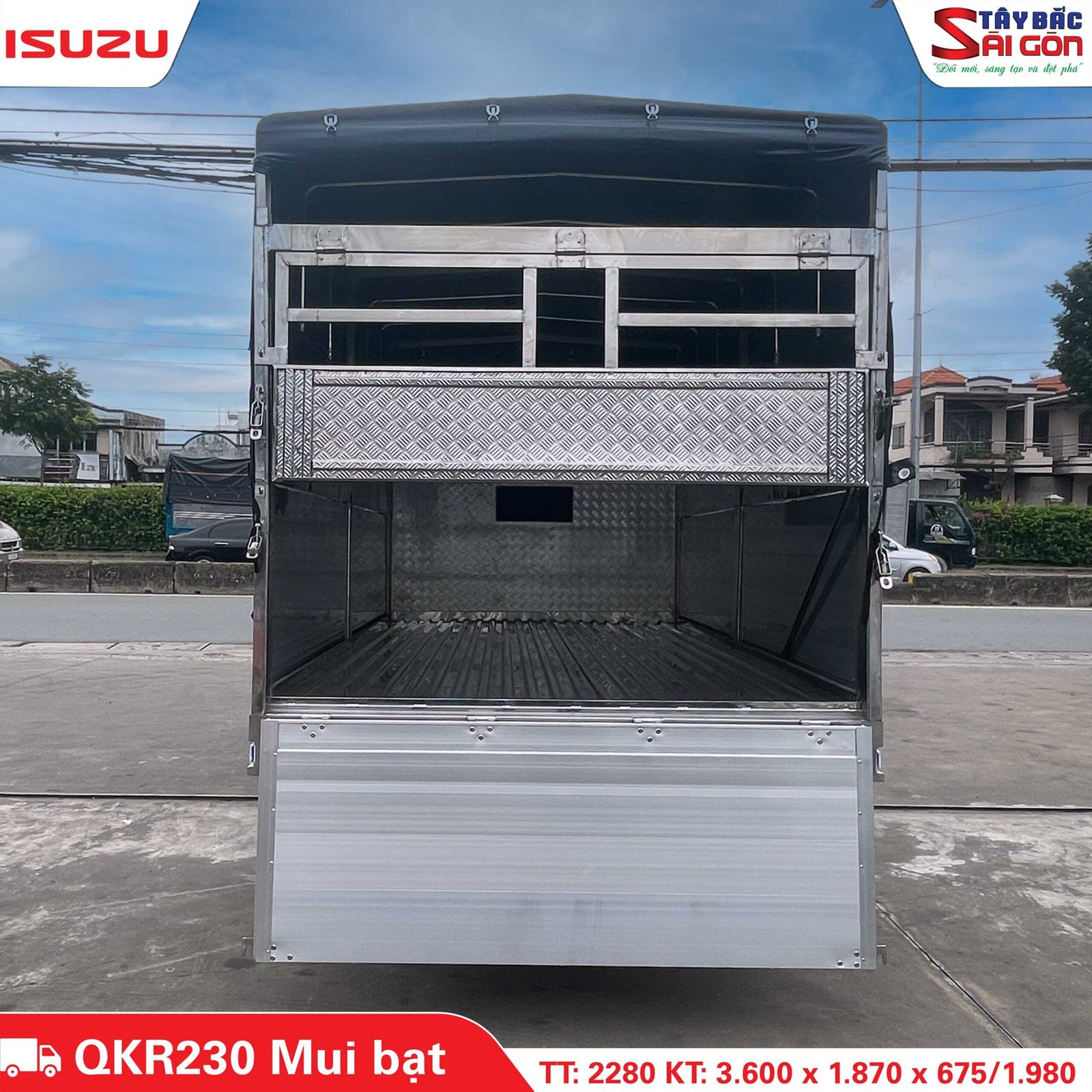 Hình ảnh xe ISUZU QKR230 MUI BẠT E5 2025