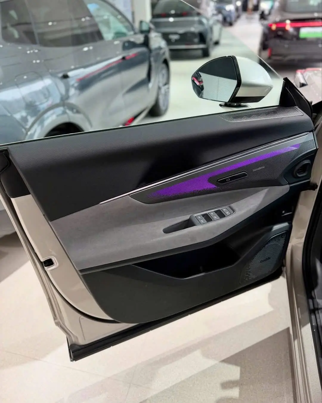 Hình ảnh xe ✨ LYNK & CO 08 - ĐỘNG CƠ 1.5 TURBO PHEV 2025