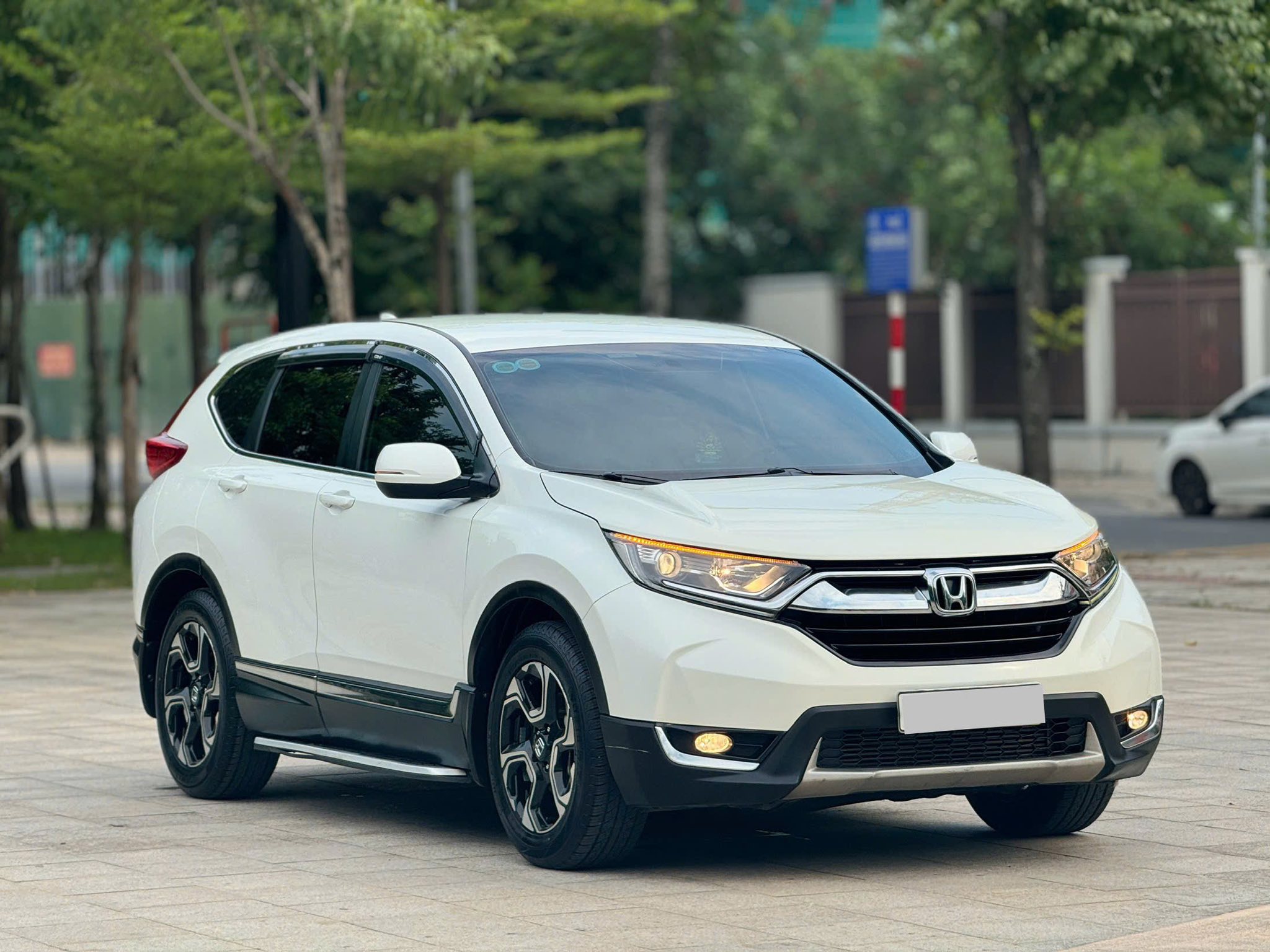 Hình ảnh xe Honda CR-V model 2018- 80.000km