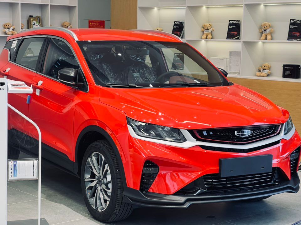 Hình ảnh xe GEELY COOLRAY FLAGSHIP NĂM 2025