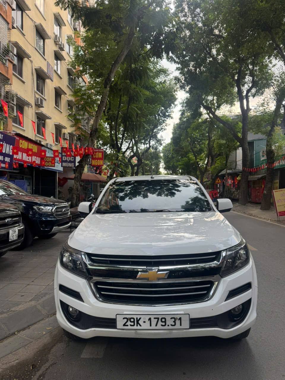 Hình ảnh xe CHEVROLET COLORADO LT 2.5L 4*2 MT 2018 - 100.000KM