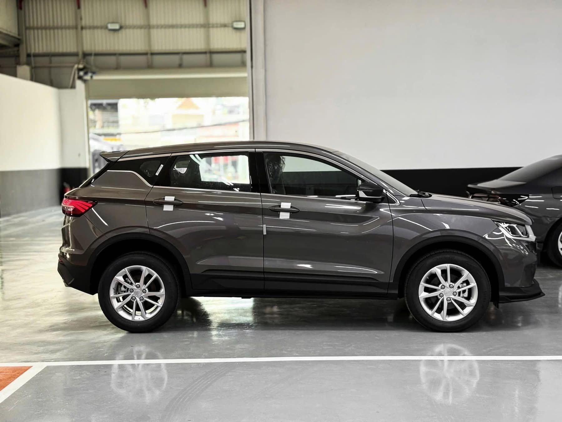 Hình ảnh xe GEELY COOLRAY 2025