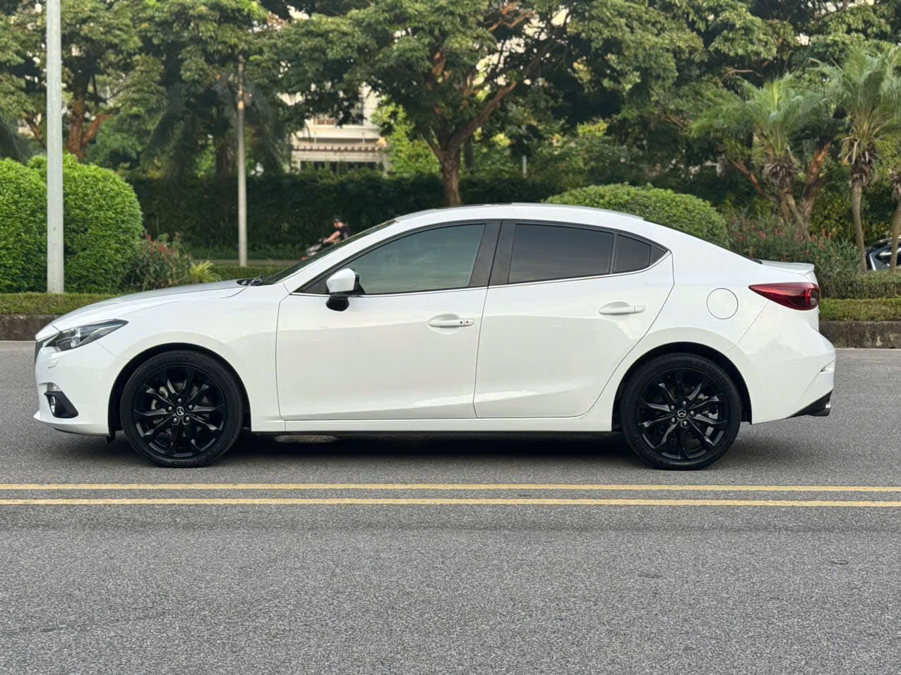 Hình ảnh xe MAZDA 3 1.5 AT 2016 - 90.000KM