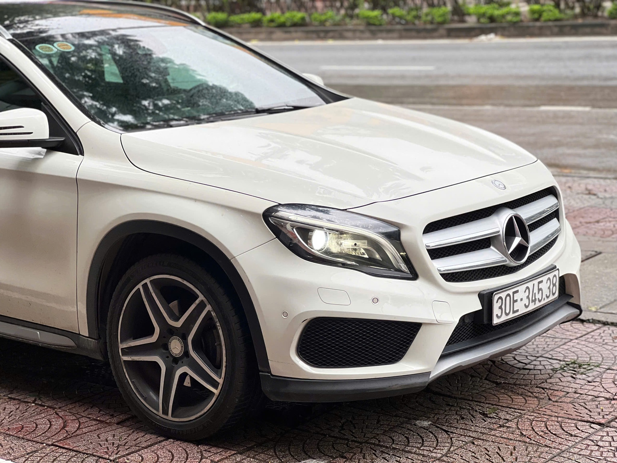 Hình ảnh xe MERCEDES-BENZ GLA 250 2016 - 59.000KM